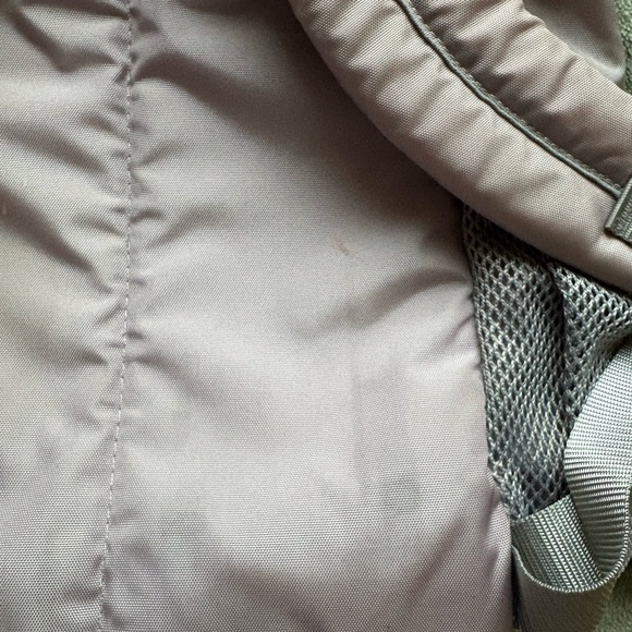 Purple LL bean backpack - Picture 4 of 5